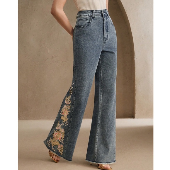 Boho Dark Wash Floral Embroidered Wide Leg Denim Jeans - Picture 4 of 6